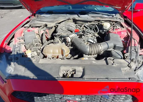 2016 Ford Mustang V6 z USA, uszkodzony, nr VIN 1FA6P8AM9G5221069